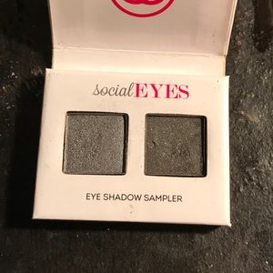 💋6for$30 eyeshadow duo💋